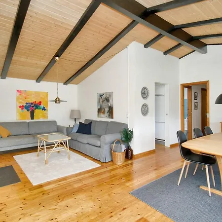6 Person In Dronningmolle-by Traum * Dronningmølle